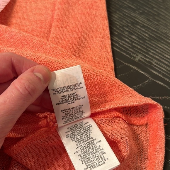 Jones New York Top - Shell Orange - Open Back Design size x-small NWT - Picture 9 of 9